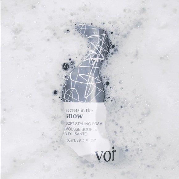 Secrets in the SNOW Soft Styling Foam - Picture 7 of 11